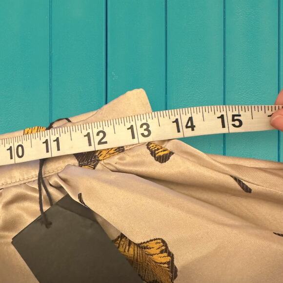 Storm & Marie Skirt NWT Damaged Satin Dandelion Mini Skater Skirt Size 6 - Picture 12 of 16